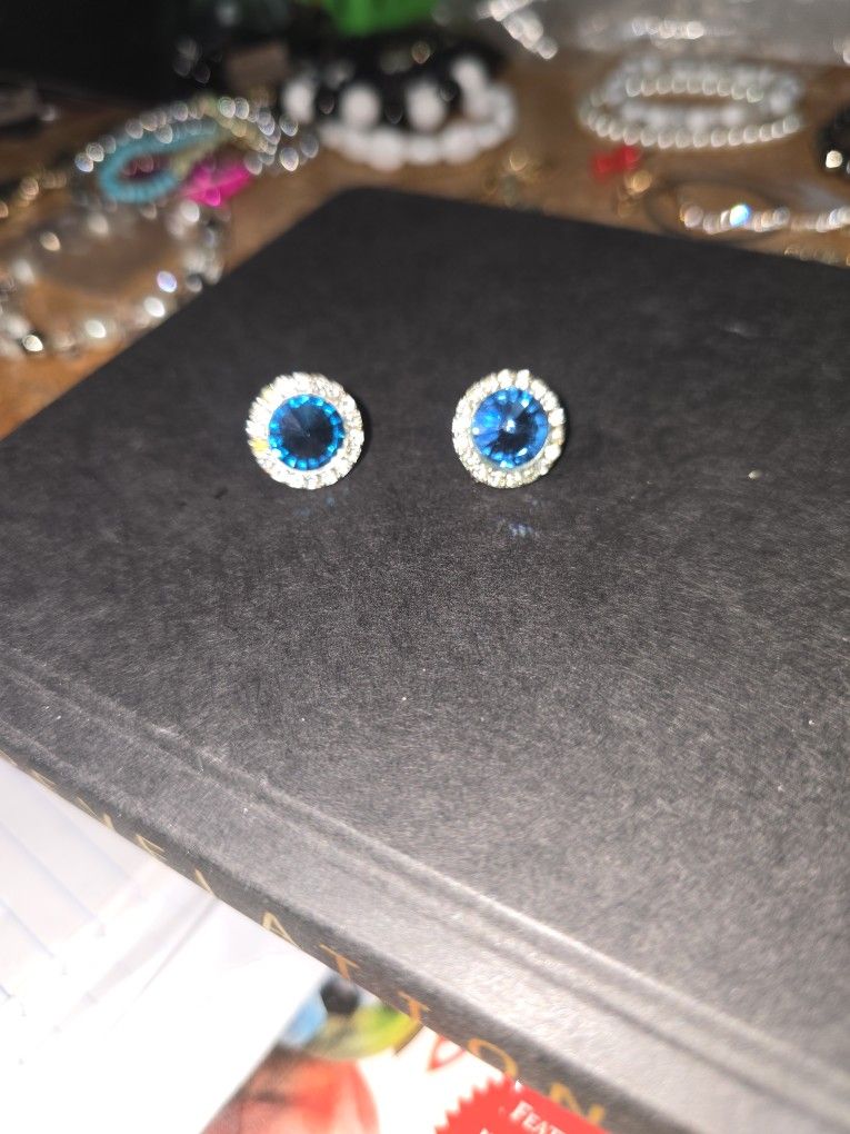 White And Blue Sapphire Earrings Sterling Silver 