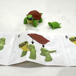 Tortoise (Turtle) + baby Hatchling (Gumi Yum Surprise - Widlife) Collectible Animal Figurine / Puzzle Toy — with instructions