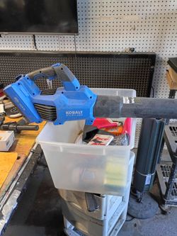 Kobalt blower