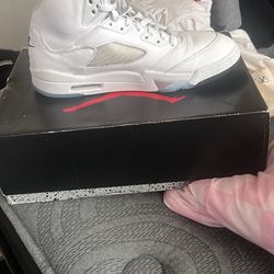 Jordan 5s White meltaic 