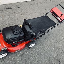 Toro Commercial Self Propelled Lawnmower 