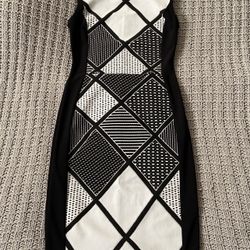 Women’s Dress Size 4