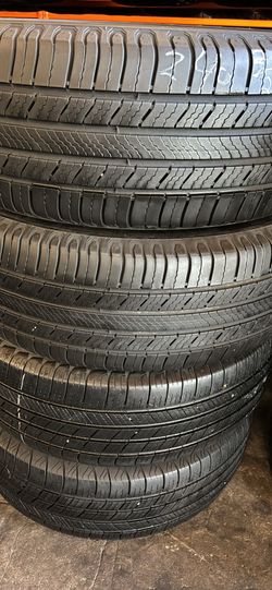 235/60/18 Michelin tires 🔥2&2