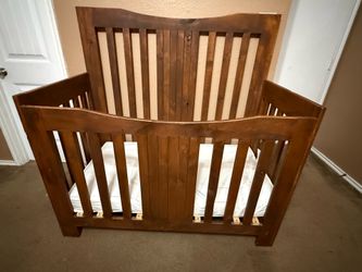 baby crib.      Cuna para bebé