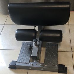 Leg Machine