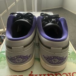 Vintage Air Jordans men’s size 12