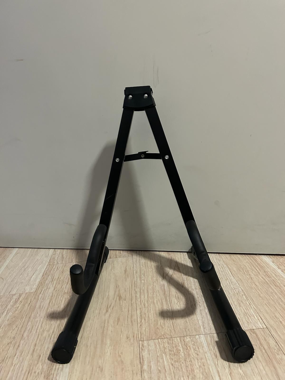 Foldable Guitar Stand