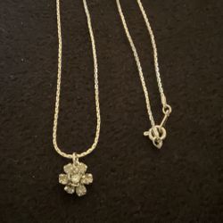 16” SilverTone Necklace And Flower Pendant With Rhinestones,by Avon