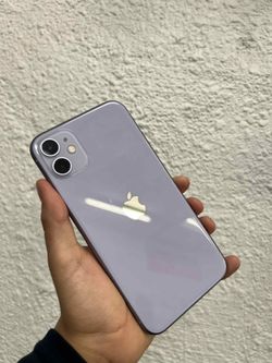 iPhone 11 64GB UNLOCKED 