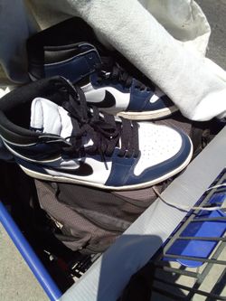 Dunks Jordans size 9