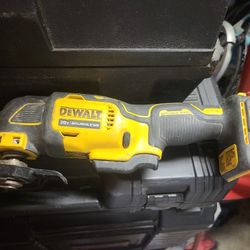 Dewalt 20v Cordless Oscillating Multi-tool