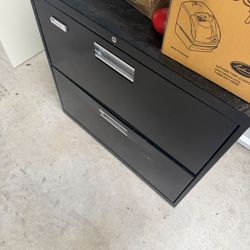File cabinet