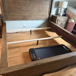 Bed frame - California King - Brown