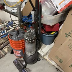 Dyson Ball Animal Vacuum Cleaner