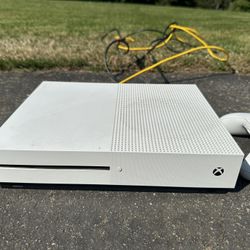 Xbox One S