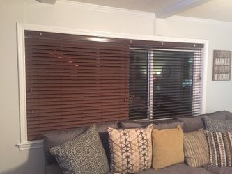 (4)sets wooden blinds 52x60