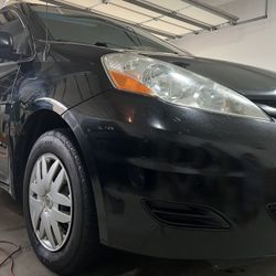 2010 Toyota Sienna
