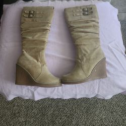 Never Worn Wedge Boots