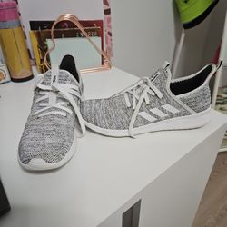 Adidas Size 8 Women 