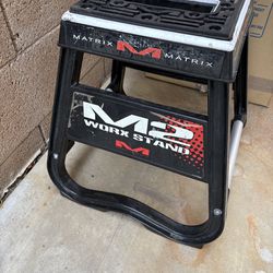 Dirt bike stand