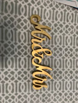 Mr & Mrs gold sign