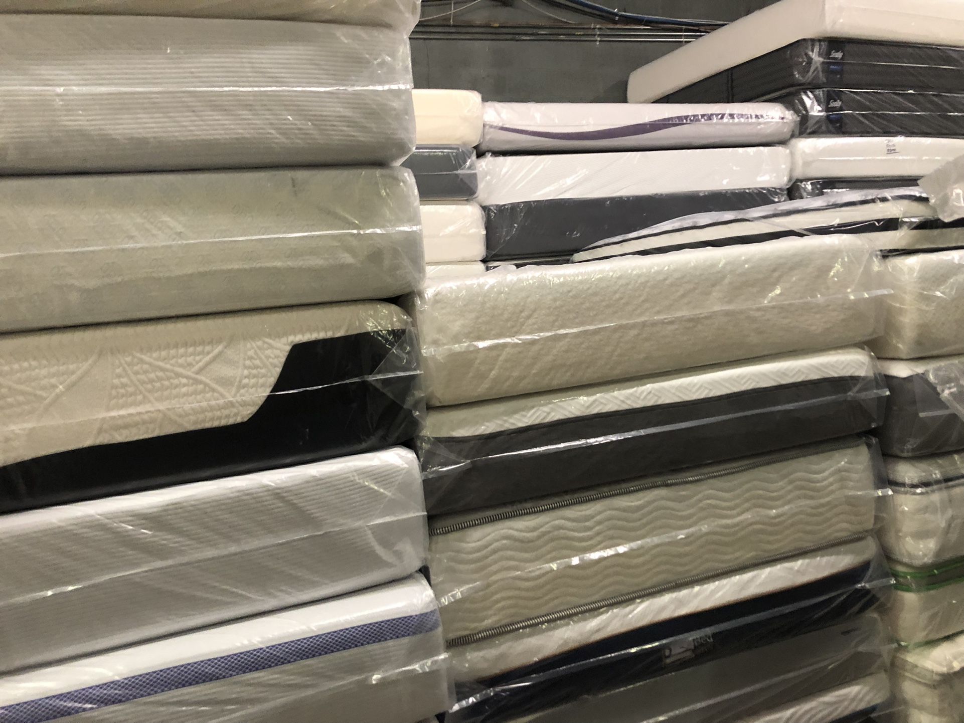 We Have Baby Beds,dog Beds, And Mattress