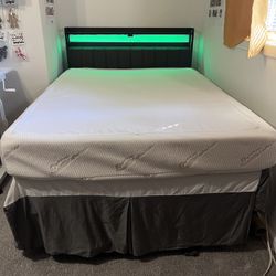 Full Size Memory Foam Bed Set w/ Headboard