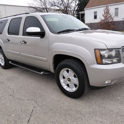 CLEAN SUBURBAN Z71 4X4 LOADED 