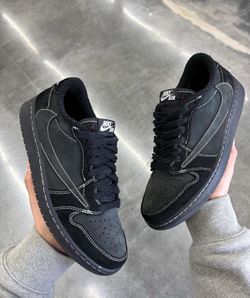 Travis Scott 3 colors