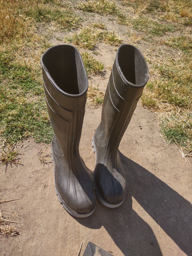 Waterproof Boot Size 10