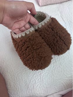 Toddler slippers