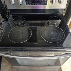 Electric Stove/Oven 