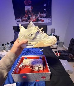 Air Jordan 4 x Off-White size 11