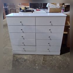 10 drawers dresser with rails