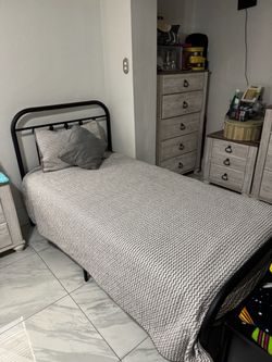 Twin Bed