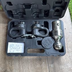 Curt gooseneck ball receiver  kit