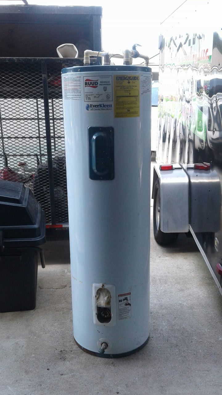 Ever Kleen Self- Cleaning Water Heater for Sale in Middleburg, FL - OfferUp