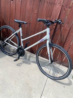 Giant liv3 aluminum frame 21 speed