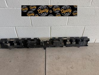 2020 2021 2022 2023 2024 Ford Explorer Rear Bumper Absorber