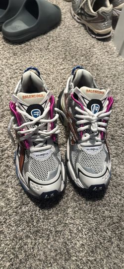 *BEST OFFER* Balenciaga Runners