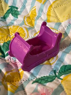 Little people frozen sled