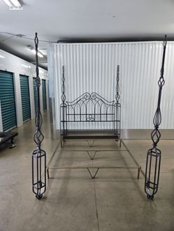 Wrought Iron Headboard Queen