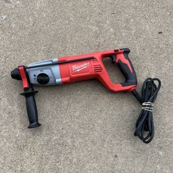 Milwaukee 8 Amp Corded 1 in. SDS D-Handle Rotary Hammer 5262-21 , excellent conditions 