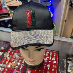 Woman Hat Designer