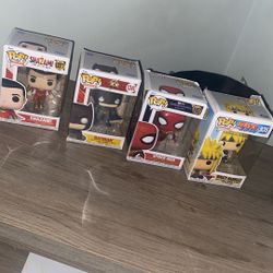 4 funko pops
