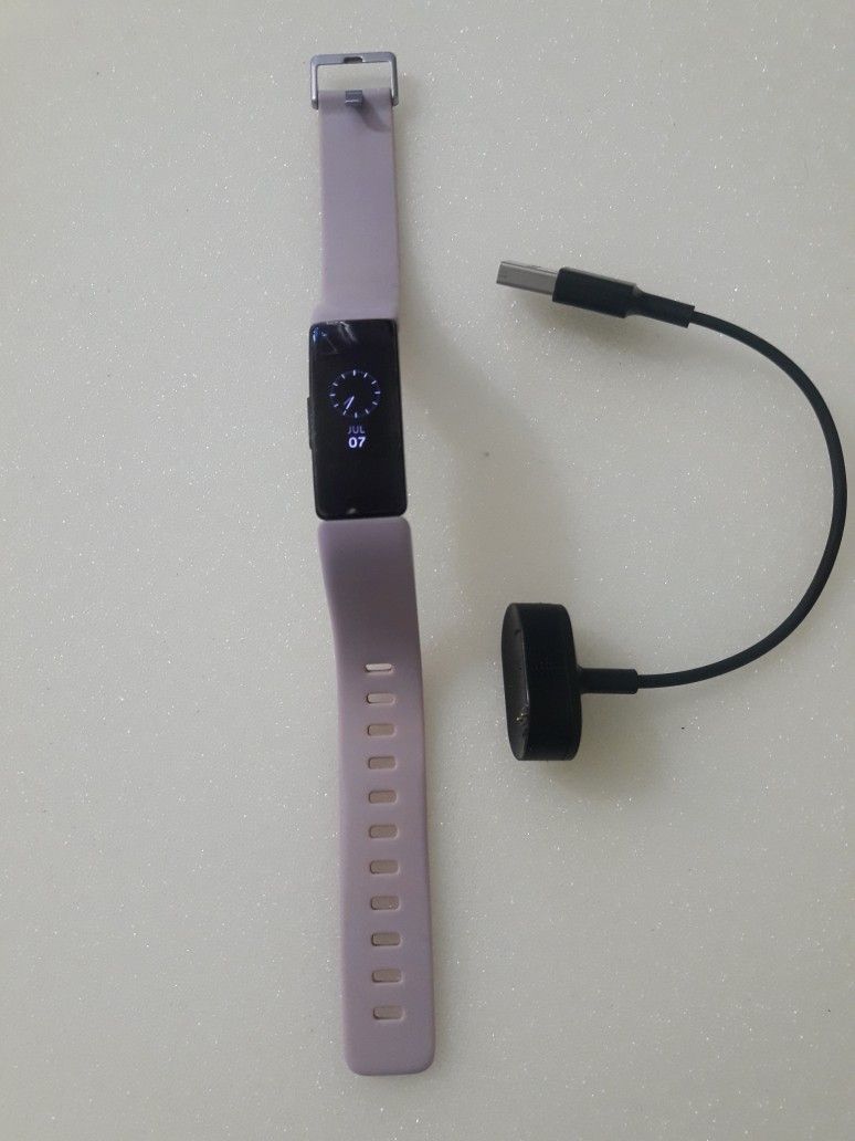 Fitbit Inspire HR Fitness Tracker Watch Great Condition Working Fine