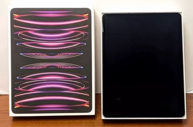Apple iPad Pro 6th Gen. 12.9in 256gb WiFi + Cellular 5G (Unlocked) - Space Gray