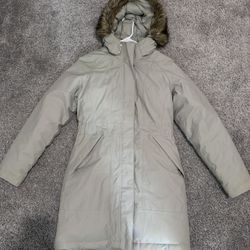 Winter Essentials Bundle: 4 High-Quality Women’s Jackets (Size S)