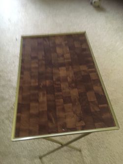 Foldable light weight table