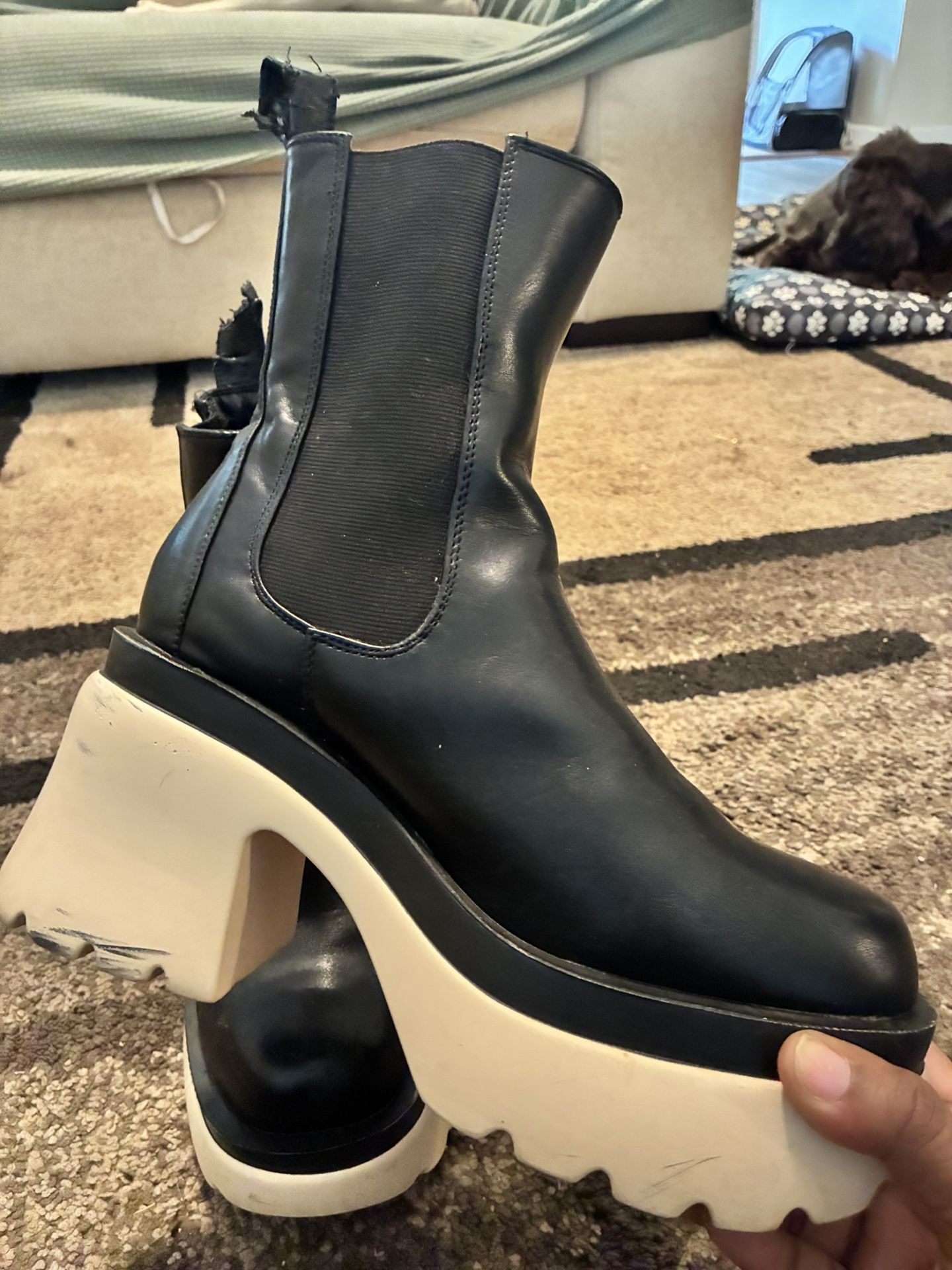 Forever 21 Platform Womens boots